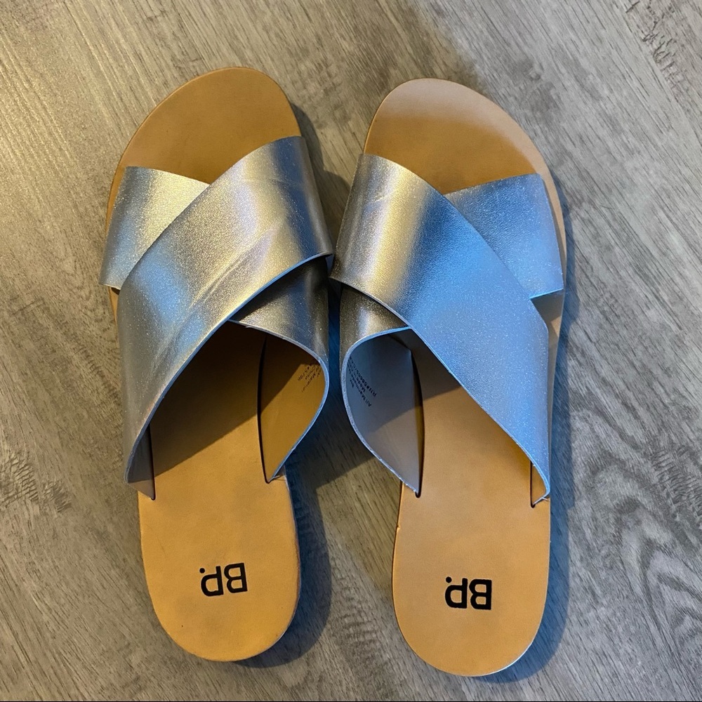BP Cross Strap Slides